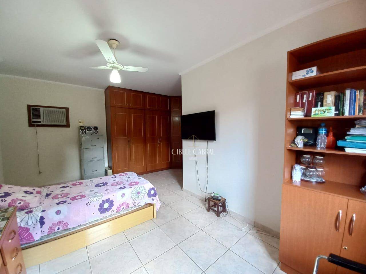 Casa de Condomínio à venda com 3 quartos, 420m² - Foto 30