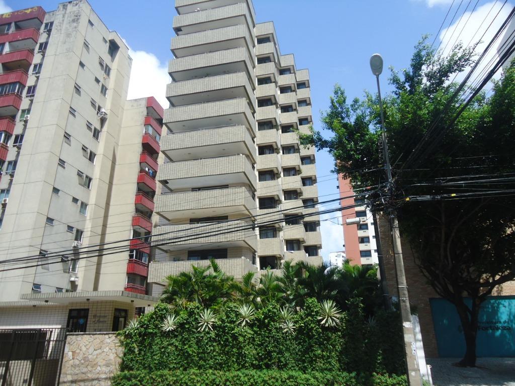 Apartamento à venda com 3 quartos, 215m² - Foto 1