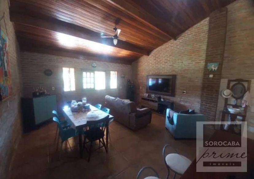 Chácara à venda com 2 quartos, 271m² - Foto 10