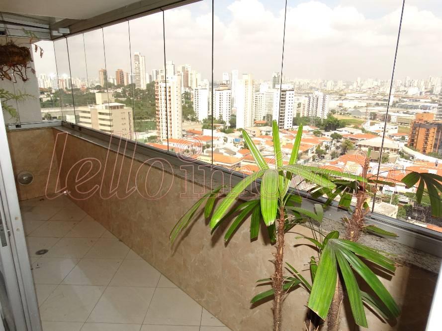 Apartamento para alugar com 3 quartos, 120m² - Foto 12