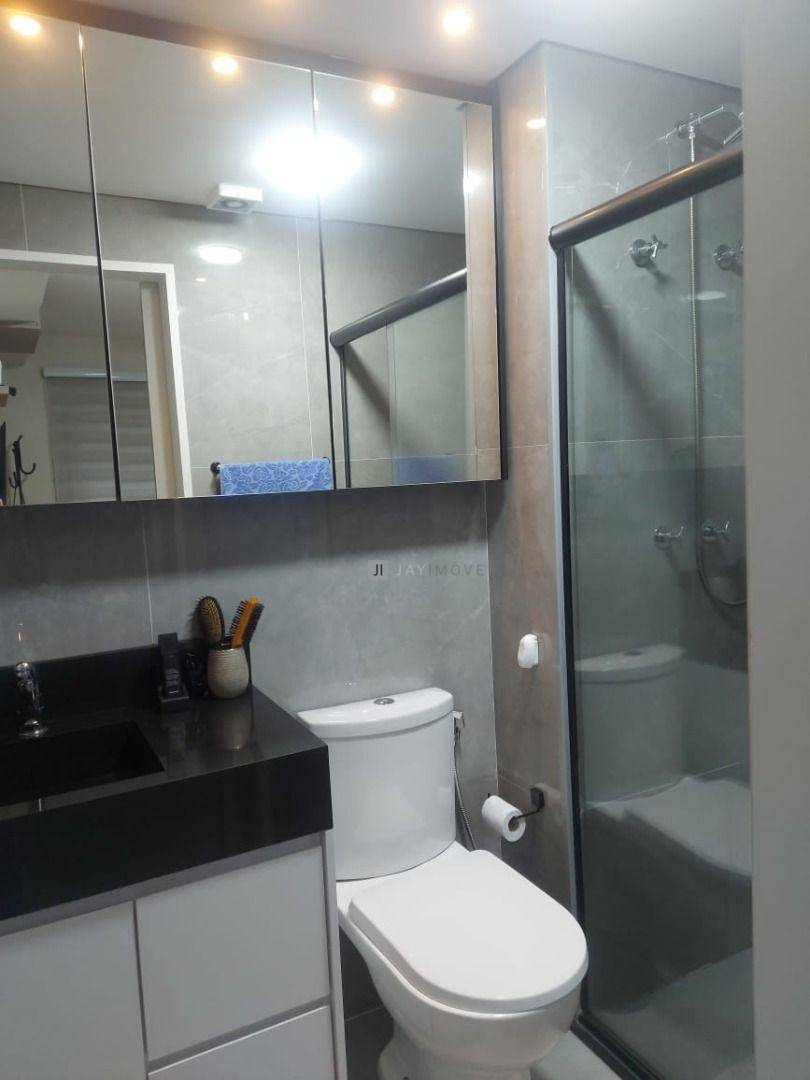 Apartamento à venda com 2 quartos, 63m² - Foto 19