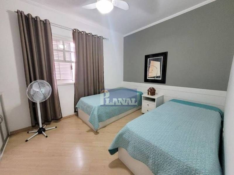 Sobrado à venda com 4 quartos, 227m² - Foto 12