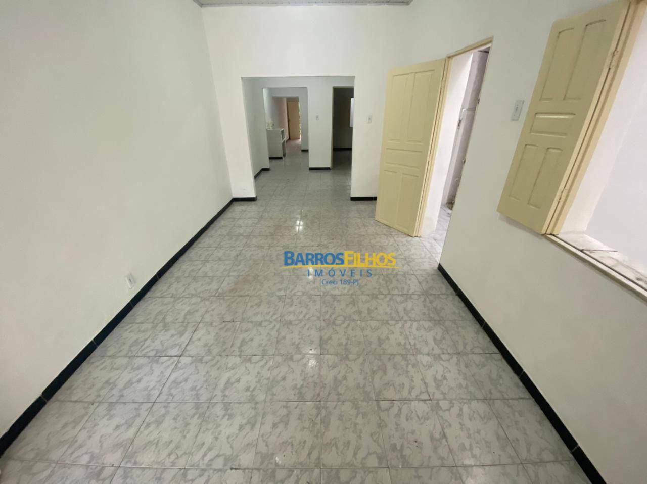 Casa à venda com 3 quartos, 150m² - Foto 8
