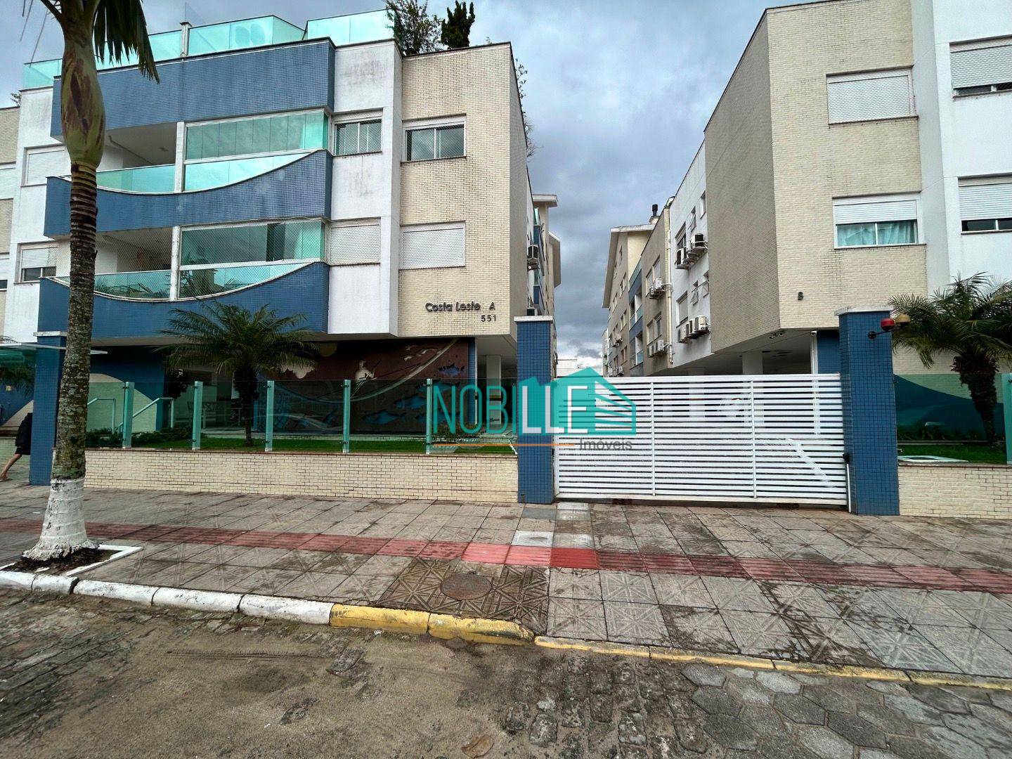 Apartamento à venda com 3 quartos, 91m² - Foto 4