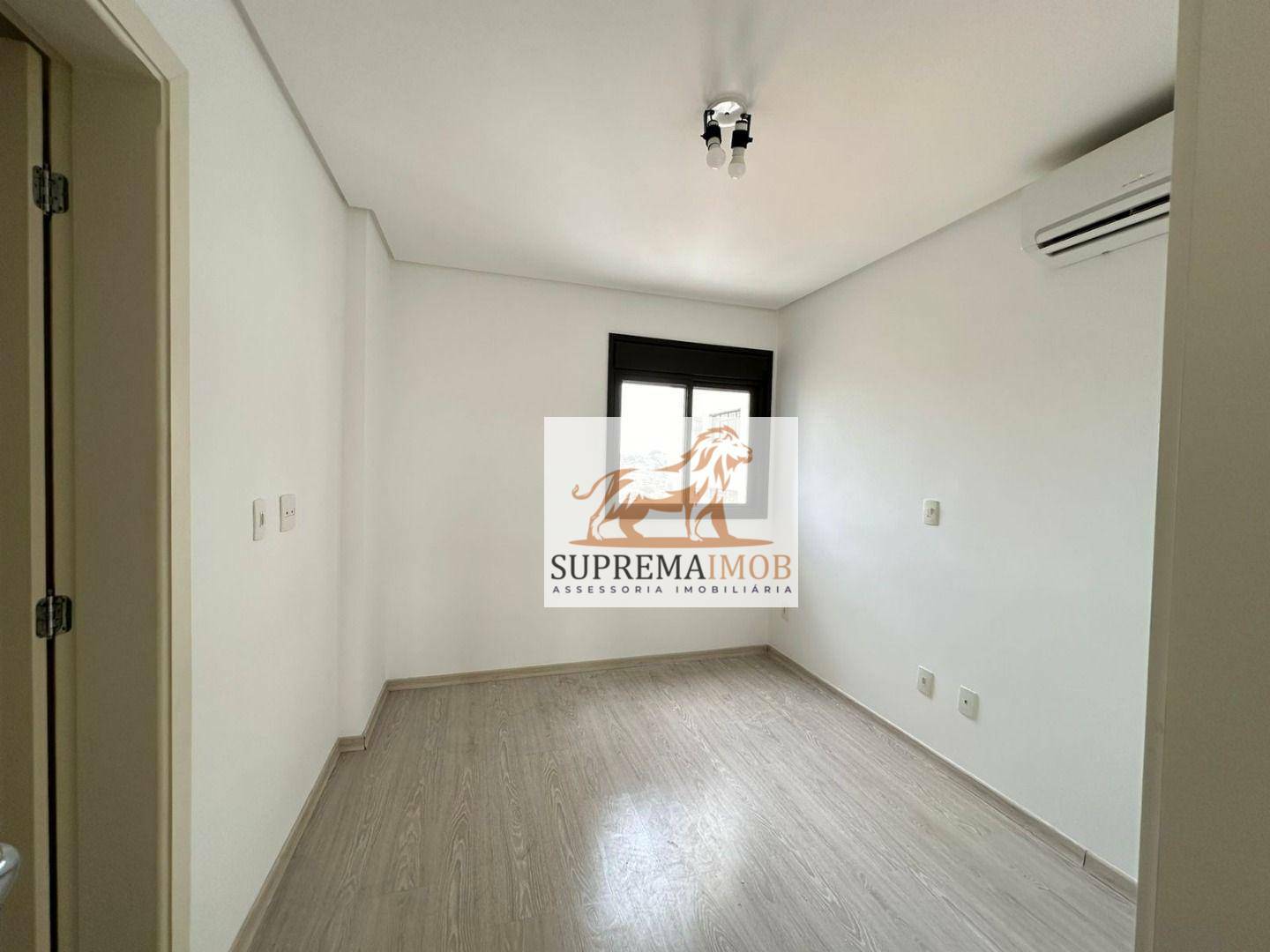 Apartamento à venda com 3 quartos, 178m² - Foto 10