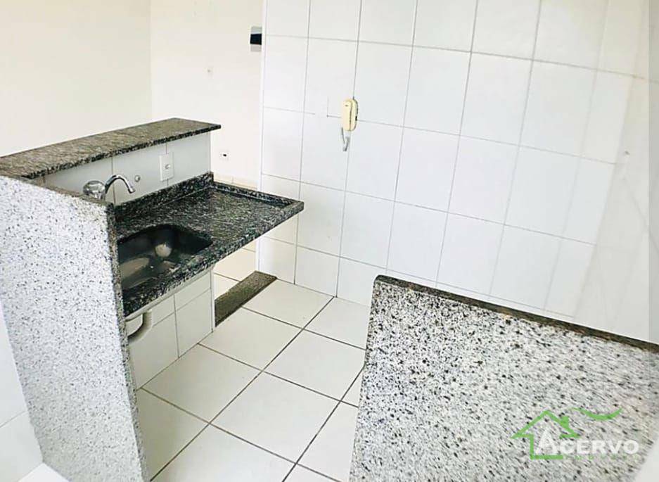 Apartamento à venda com 3 quartos, 80m² - Foto 5