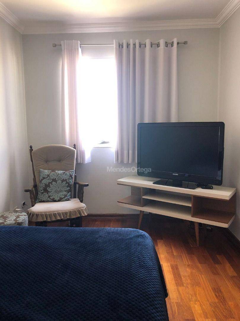 Apartamento para alugar com 3 quartos, 82m² - Foto 15