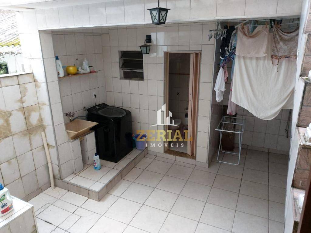 Sobrado à venda com 2 quartos, 145m² - Foto 11