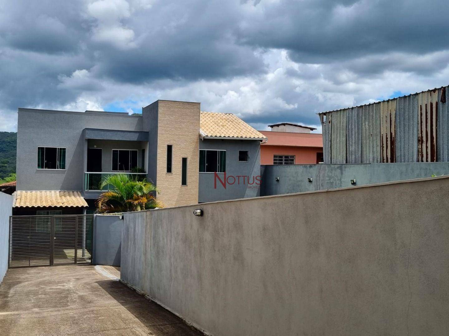 Casa à venda com 3 quartos, 128m² - Foto 3