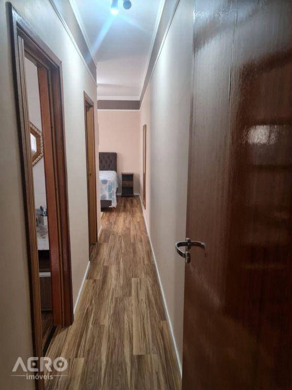 Casa à venda com 3 quartos, 139m² - Foto 9