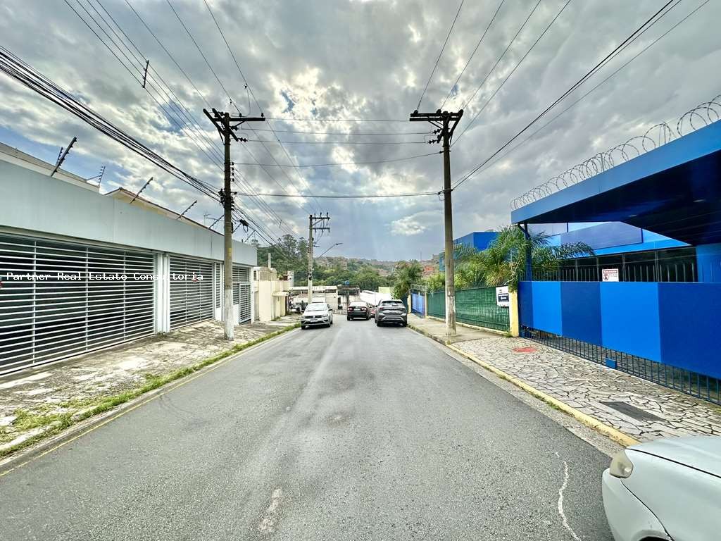 Casa à venda com 5 quartos, 392m² - Foto 4
