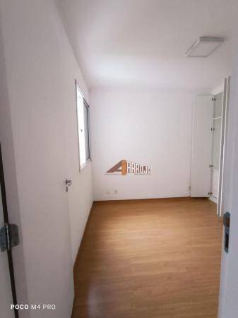 Apartamento à venda com 3 quartos, 66m² - Foto 19