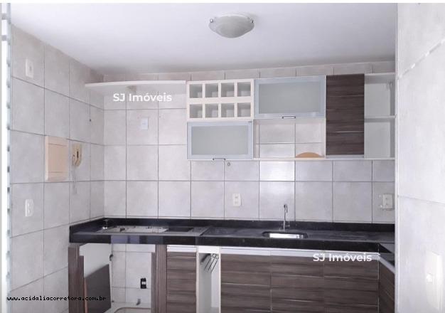 Apartamento para alugar com 3 quartos, 107m² - Foto 9