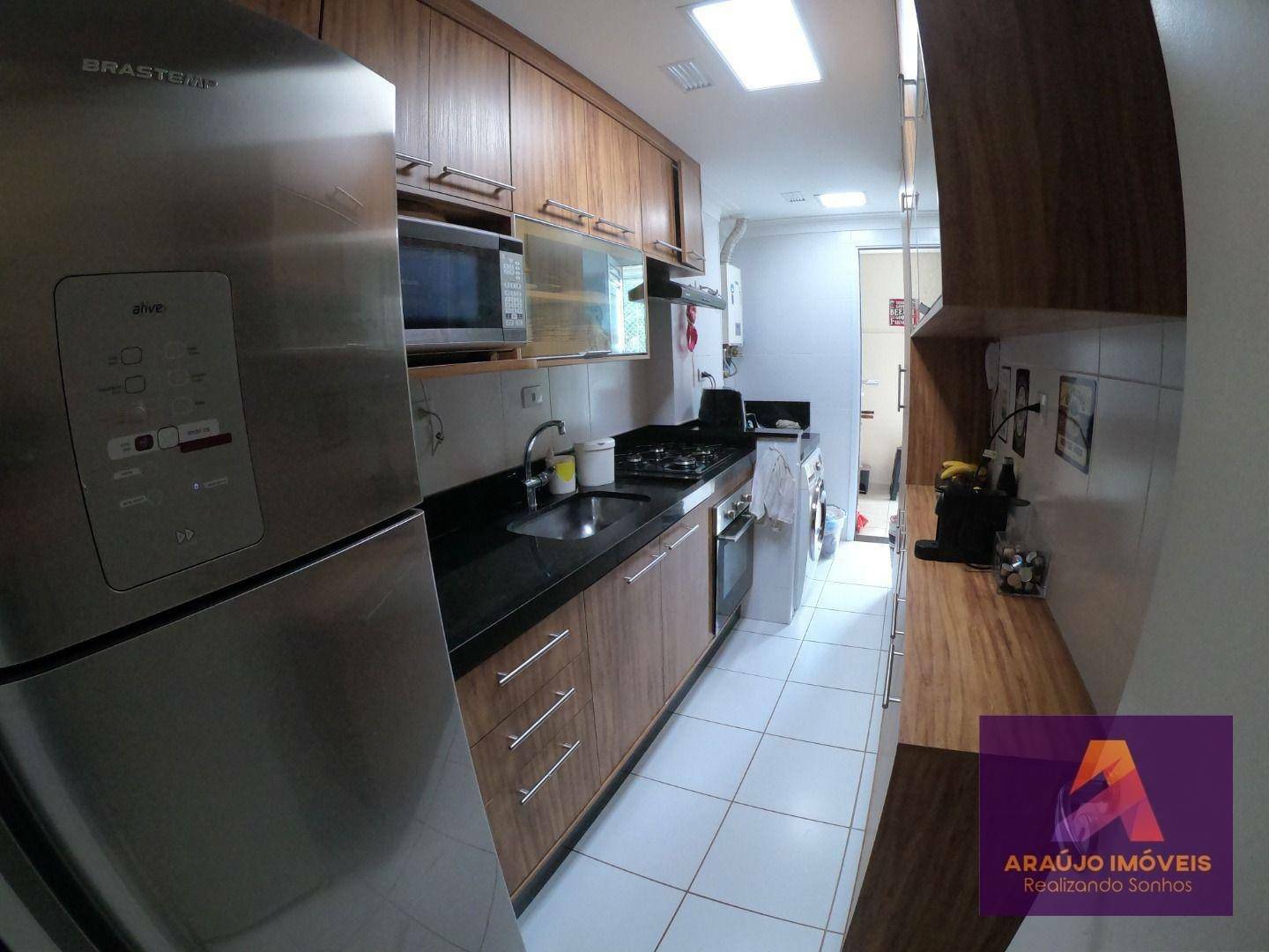 Apartamento à venda com 3 quartos, 95m² - Foto 7