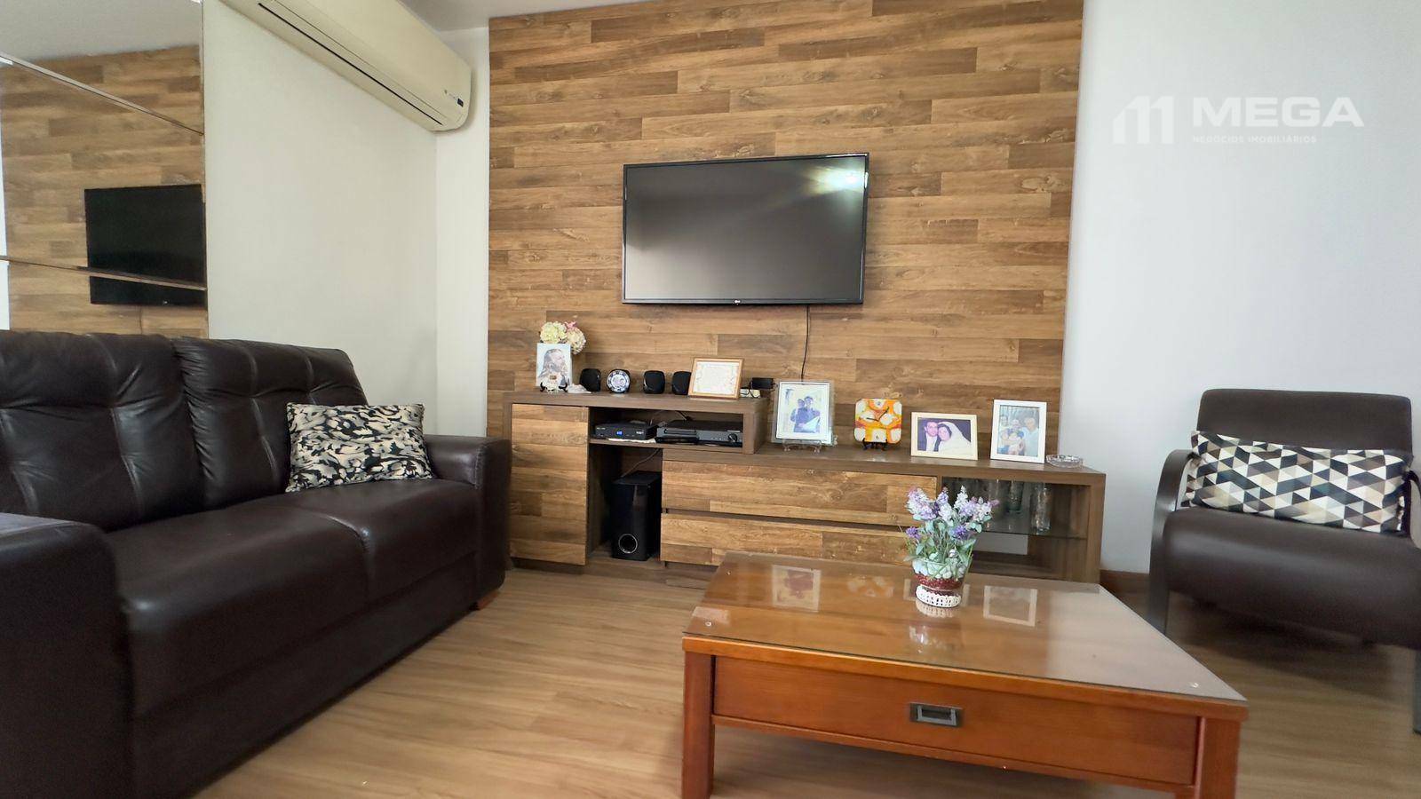 Apartamento à venda com 3 quartos, 133m² - Foto 3