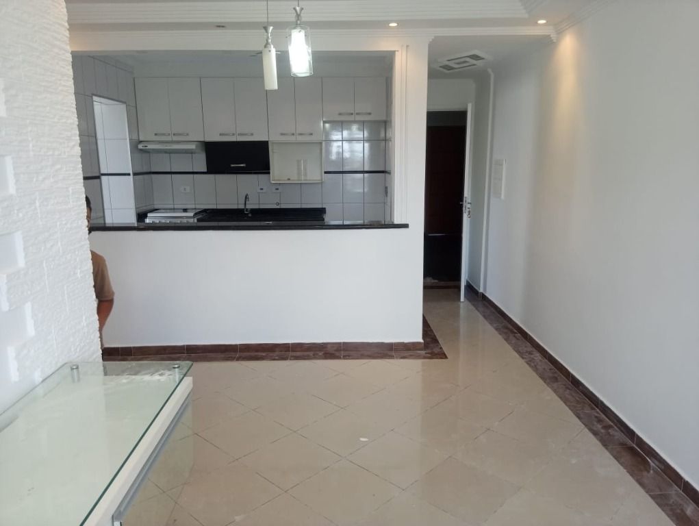 Apartamento à venda com 3 quartos, 64m² - Foto 17