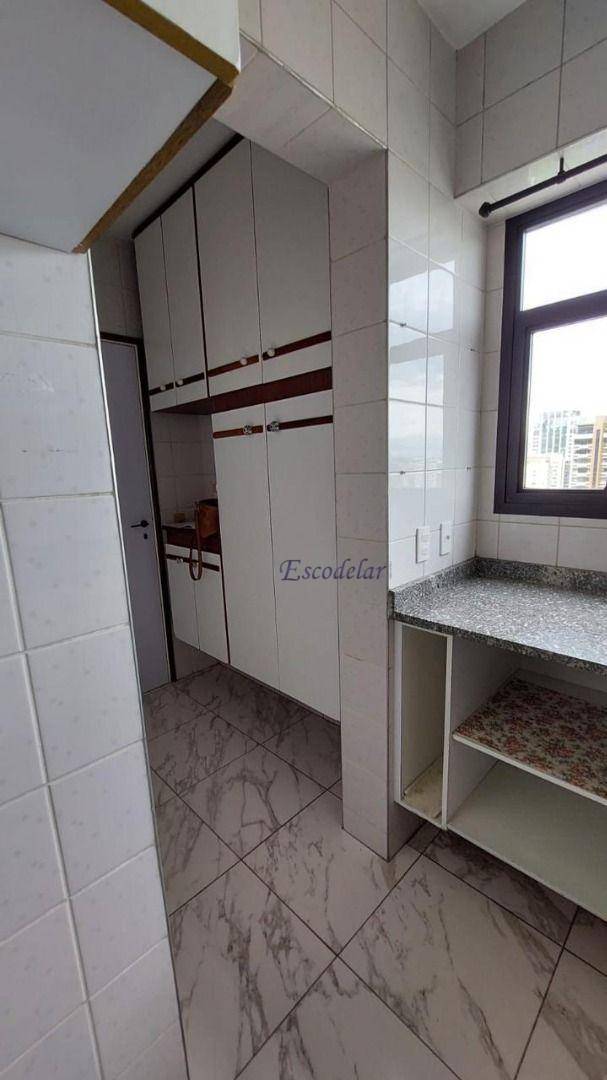 Apartamento à venda com 3 quartos, 99m² - Foto 4