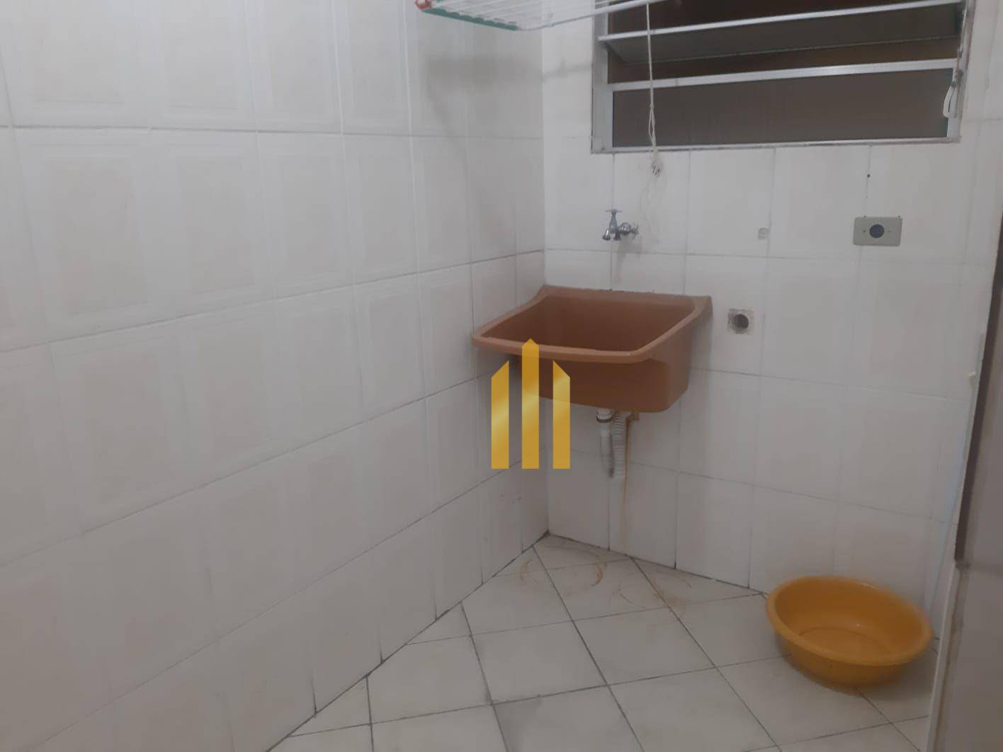 Apartamento para alugar com 3 quartos, 90m² - Foto 11