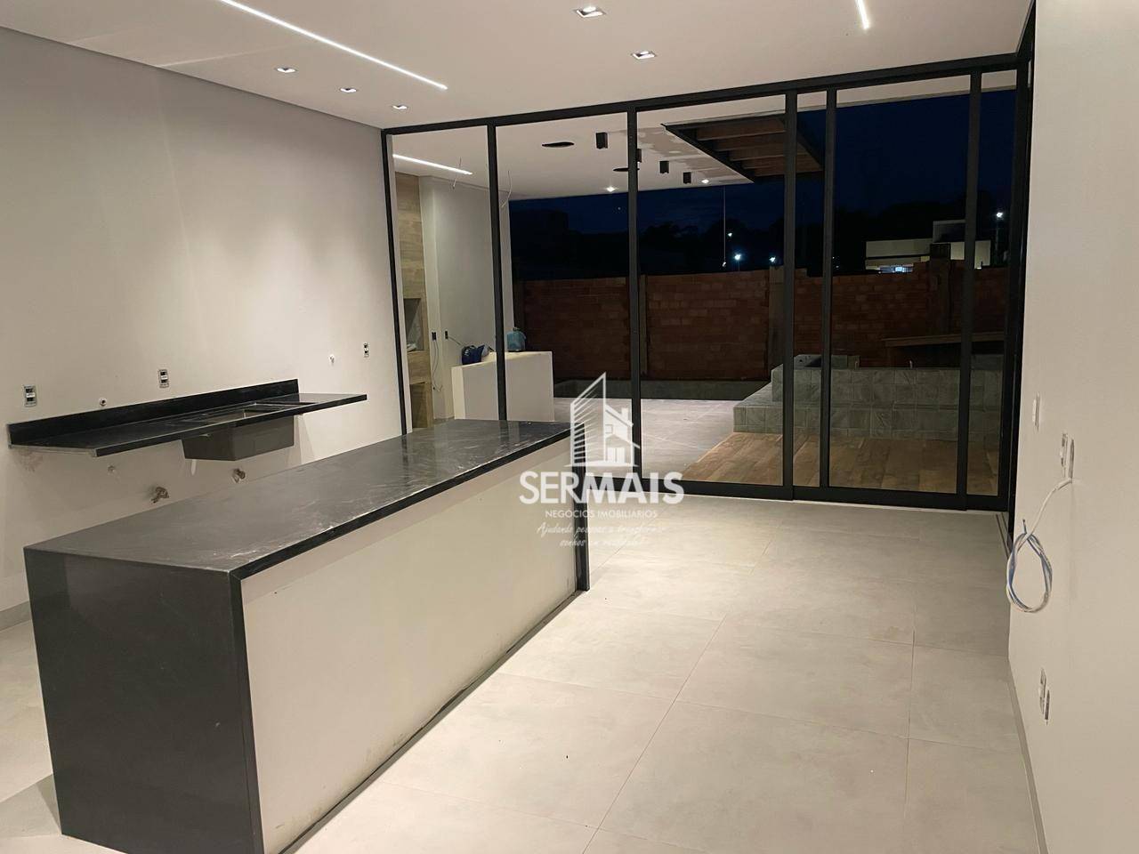 Casa à venda com 3 quartos, 238m² - Foto 16