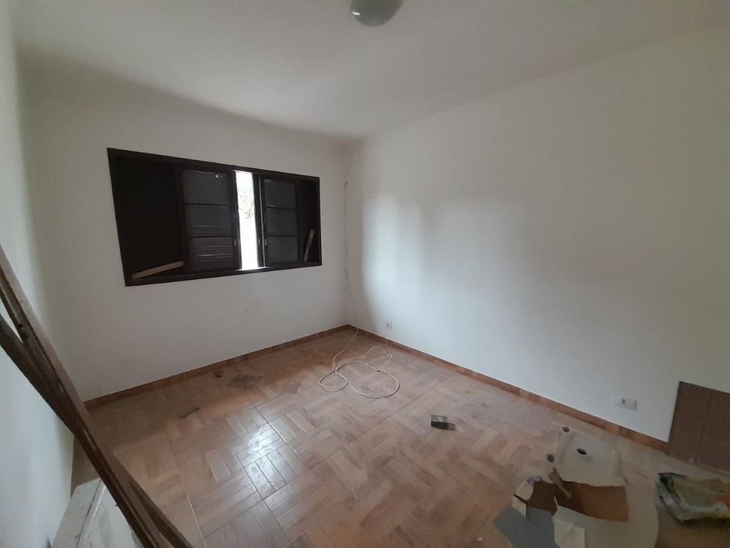 Casa à venda com 1 quarto, 60m² - Foto 8