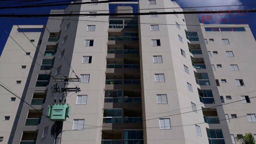 Apartamento para alugar com 2 quartos, 64m² - Foto 15