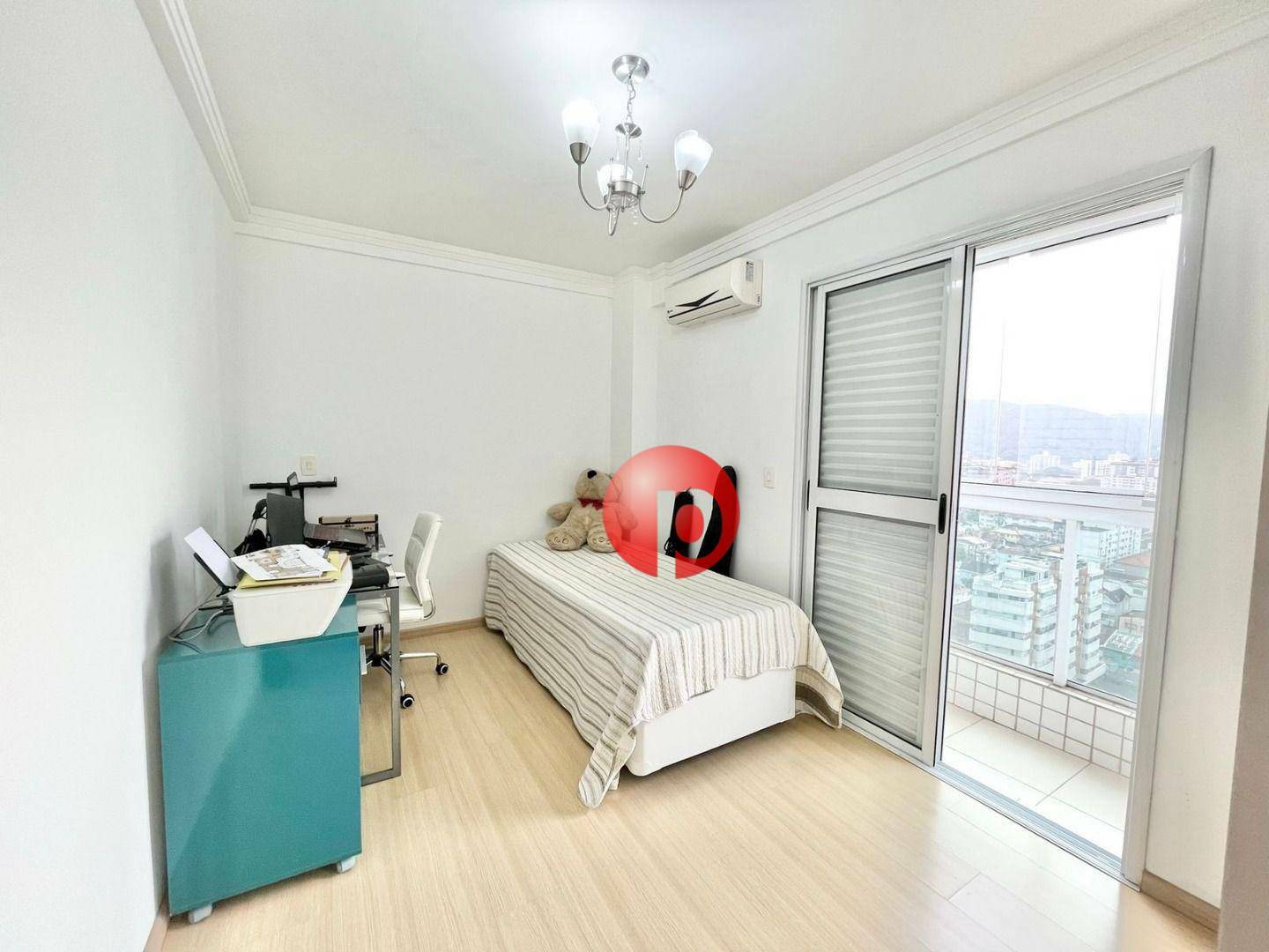 Apartamento à venda com 3 quartos, 139m² - Foto 19