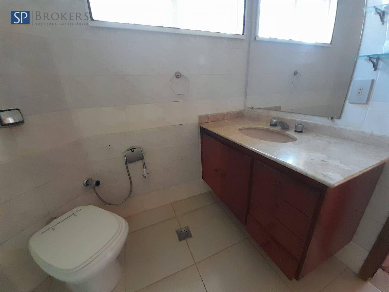 Casa de Condomínio à venda com 5 quartos, 290m² - Foto 41