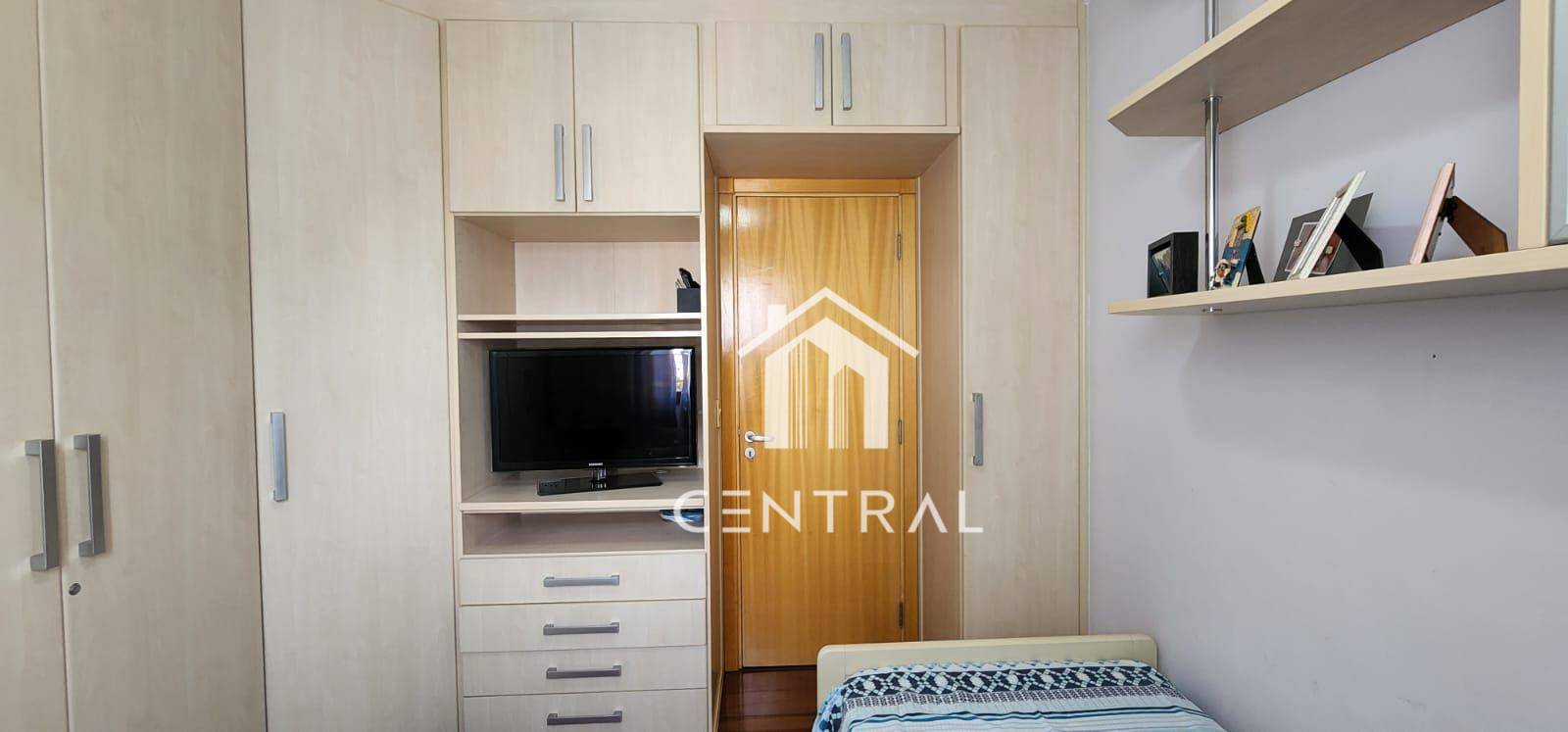 Apartamento à venda com 3 quartos, 107m² - Foto 23