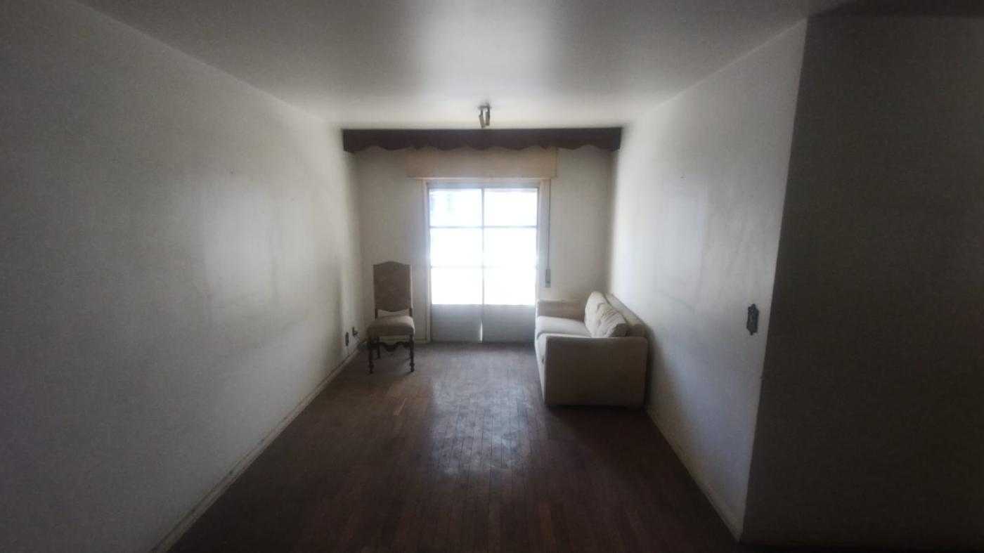 Apartamento à venda com 2 quartos, 76m² - Foto 2