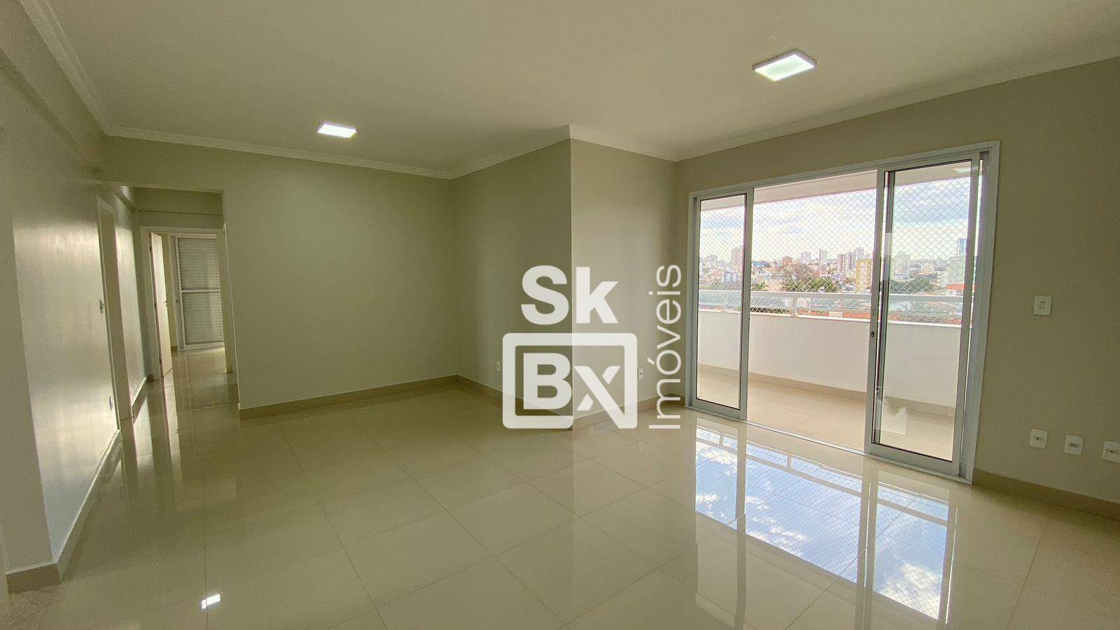 Apartamento à venda com 3 quartos, 109m² - Foto 1