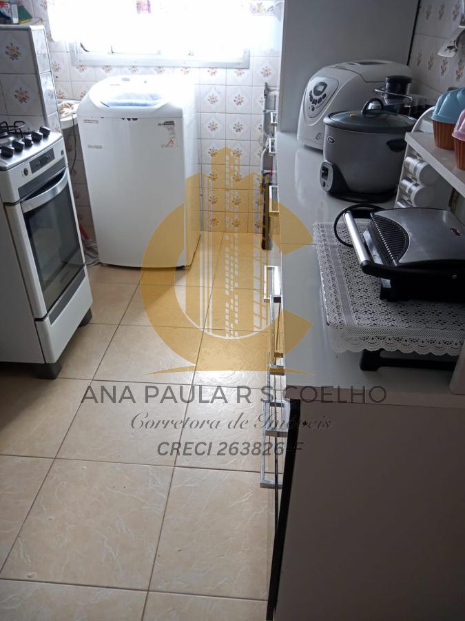 Apartamento à venda com 2 quartos, 48m² - Foto 2