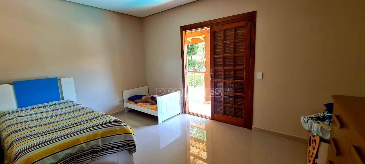 Casa de Condomínio para alugar com 2 quartos, 480m² - Foto 12