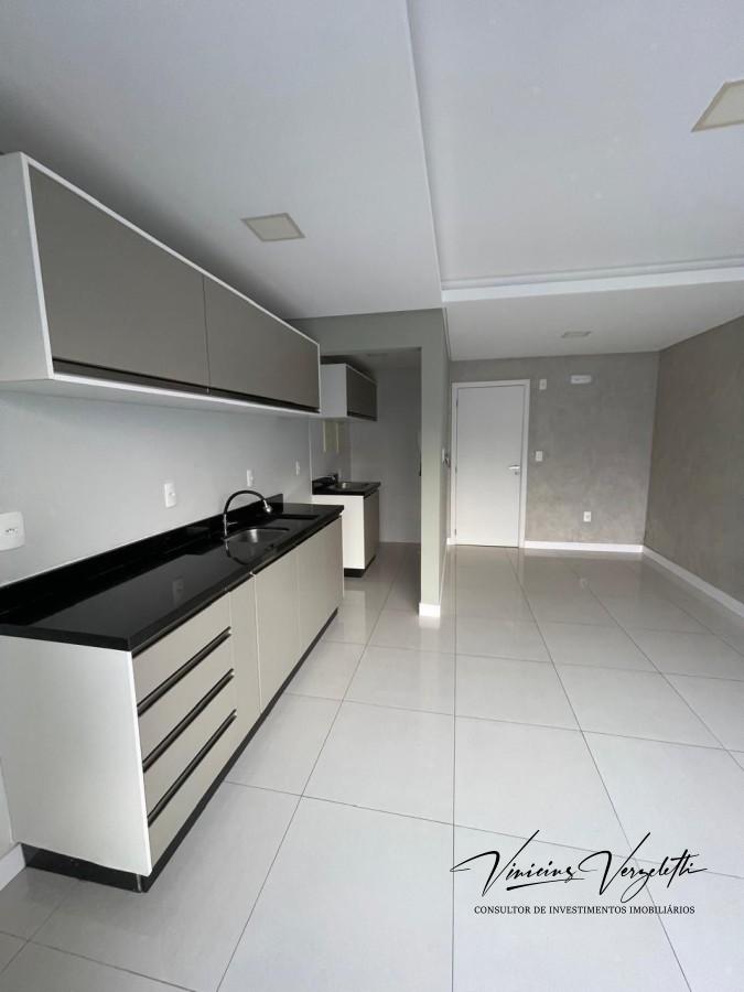Apartamento à venda com 2 quartos, 78m² - Foto 5