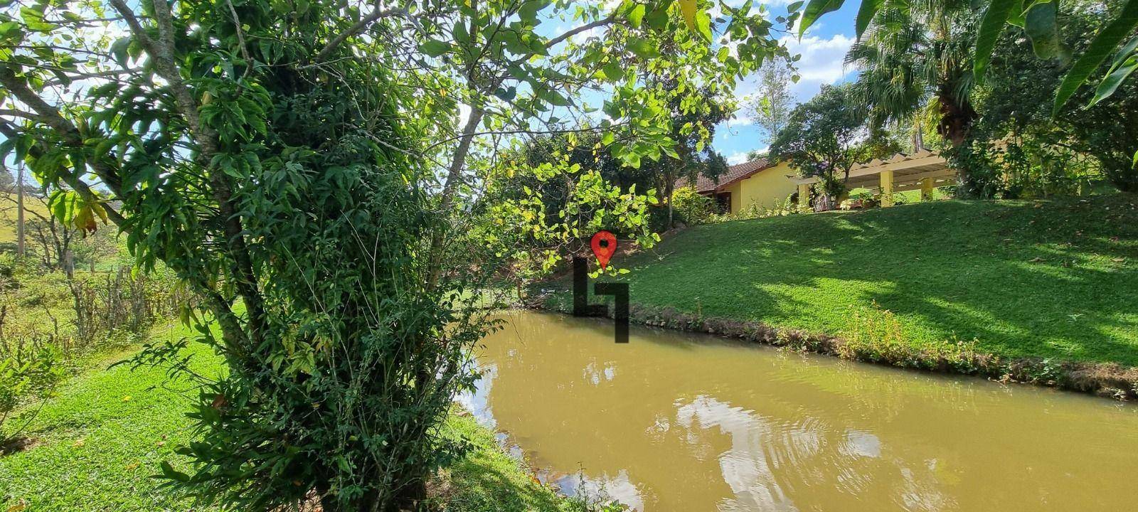 Sítio à venda com 3 quartos, 230m² - Foto 19