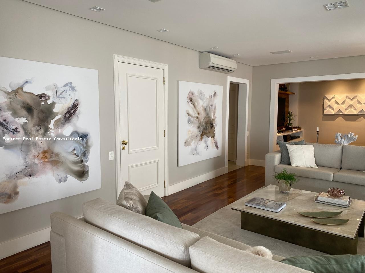 Apartamento à venda com 3 quartos, 260m² - Foto 6