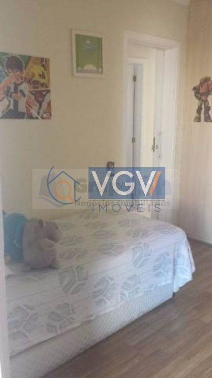 Apartamento à venda com 2 quartos, 62m² - Foto 7