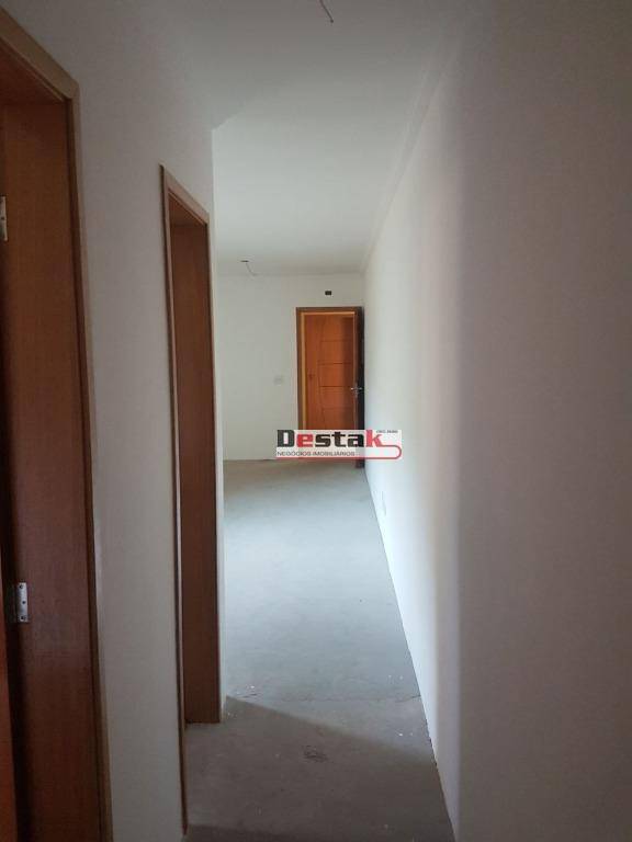 Apartamento à venda com 2 quartos, 61m² - Foto 2