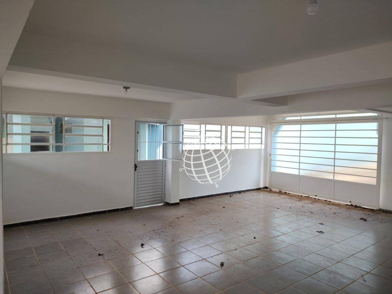 Casa à venda com 3 quartos, 360m² - Foto 28