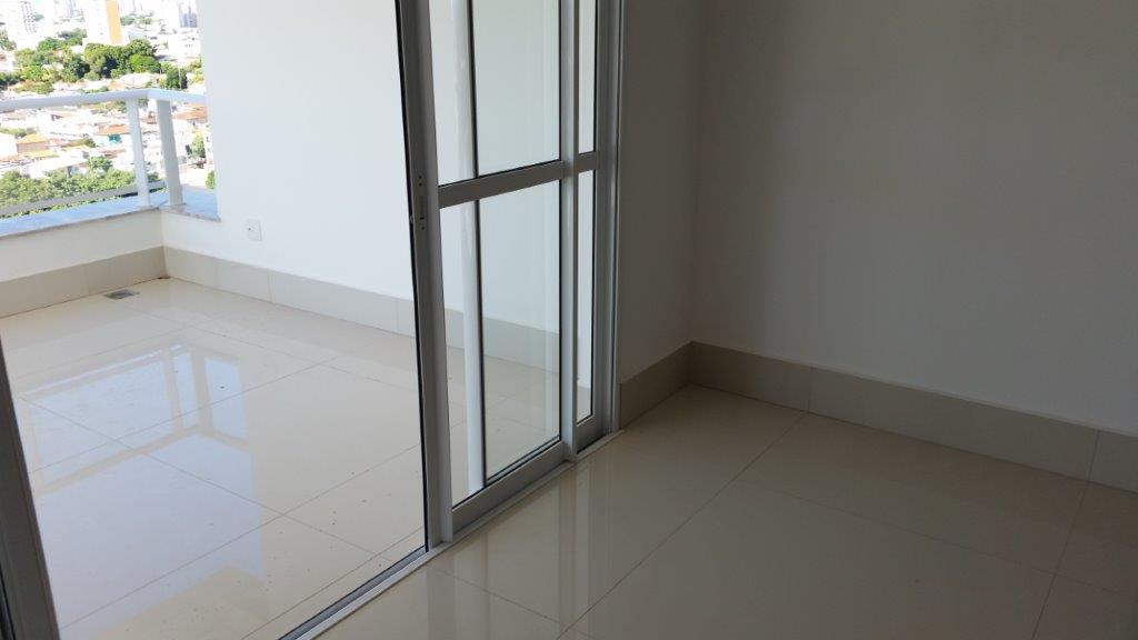 Apartamento à venda com 4 quartos, 209m² - Foto 11