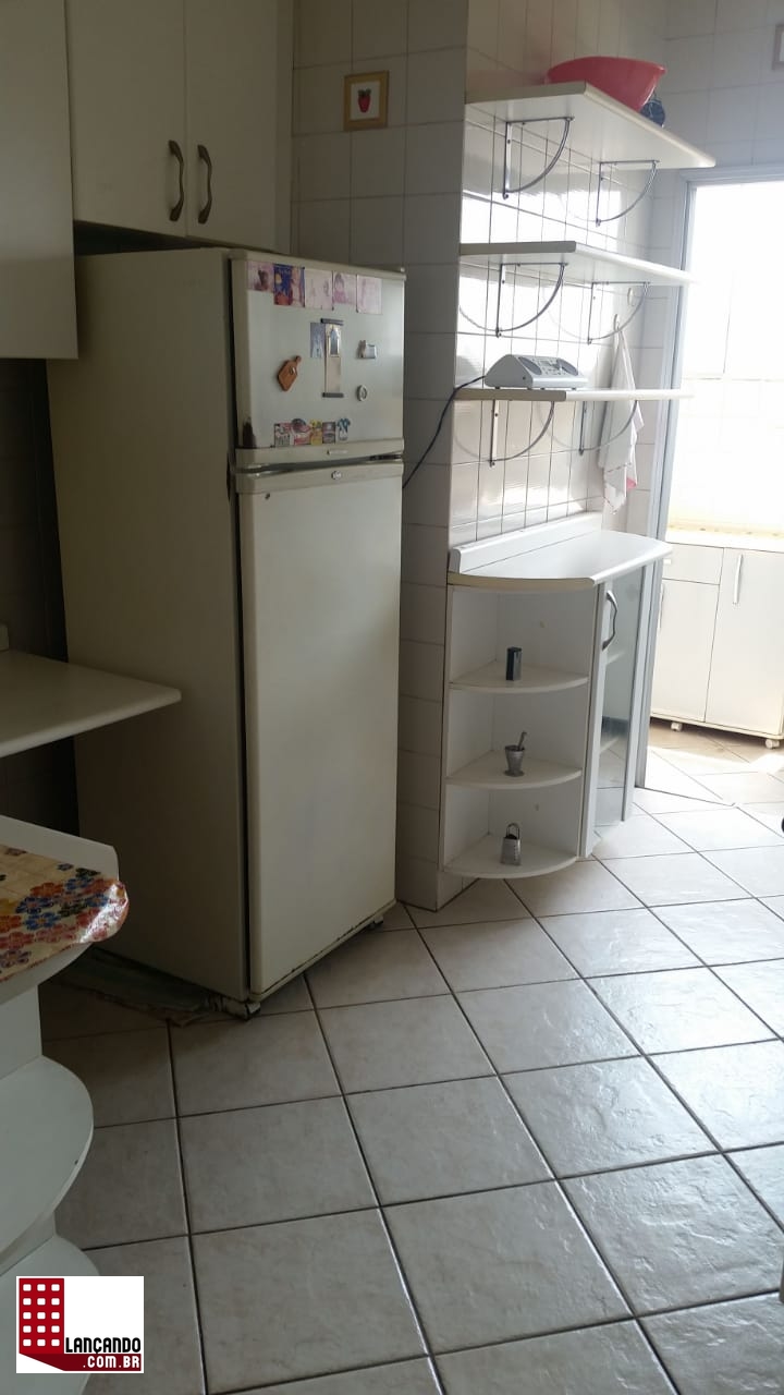 Apartamento à venda com 3 quartos, 167m² - Foto 14