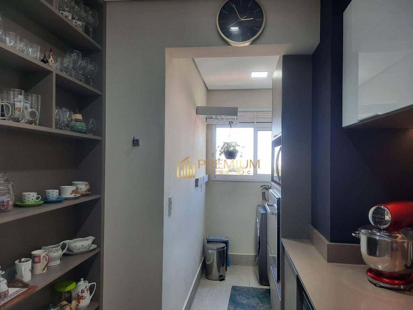 Apartamento à venda com 3 quartos, 80m² - Foto 17