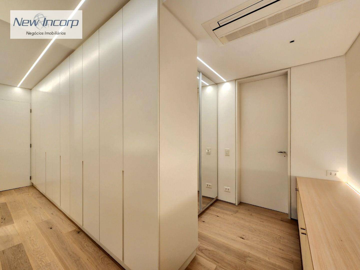 Apartamento à venda com 3 quartos, 211m² - Foto 48