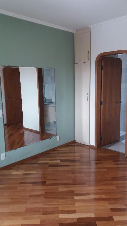 Apartamento à venda com 3 quartos, 198m² - Foto 11