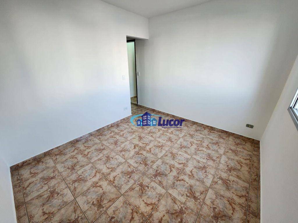 Apartamento para alugar com 3 quartos, 65m² - Foto 11