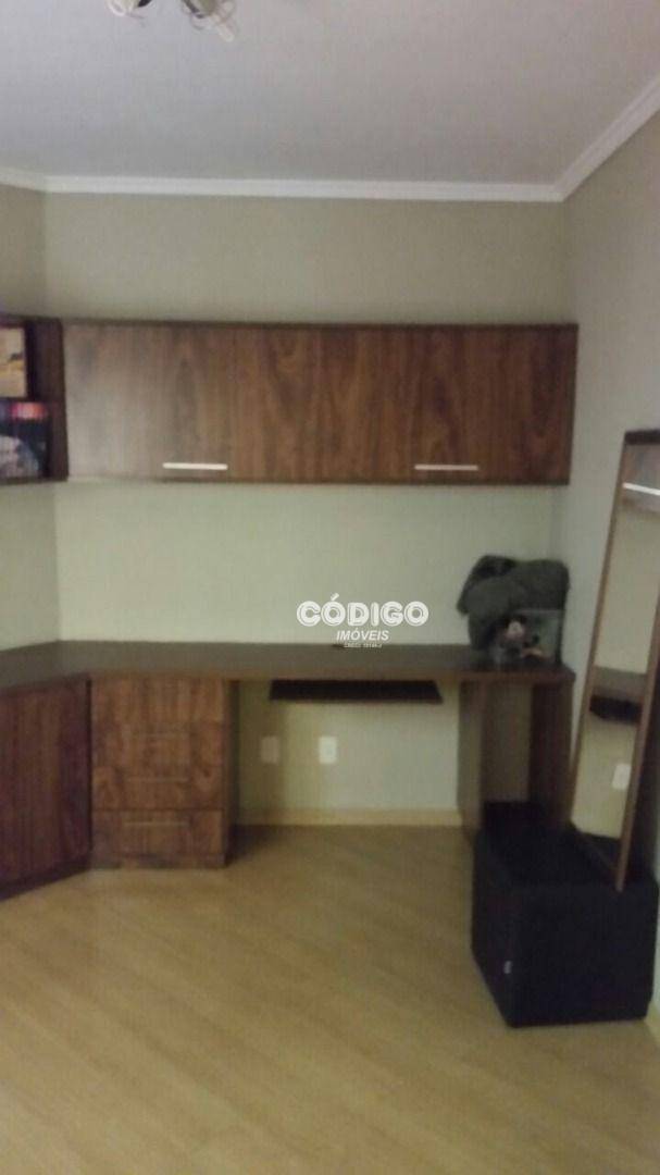 Sobrado à venda com 4 quartos, 282m² - Foto 2