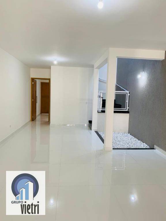 Sobrado à venda com 3 quartos, 150m² - Foto 2