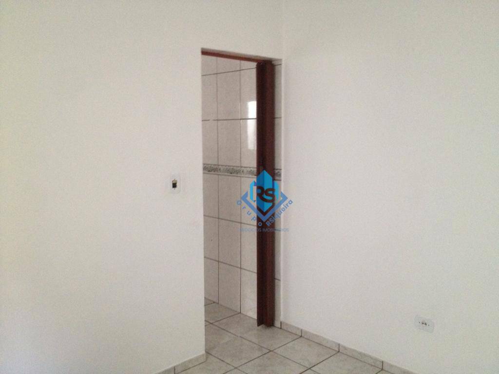 Casa à venda com 4 quartos, 184m² - Foto 11