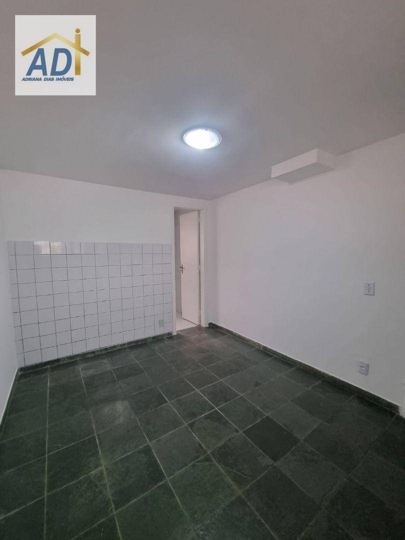 Apartamento para alugar com 1 quarto, 45m² - Foto 31