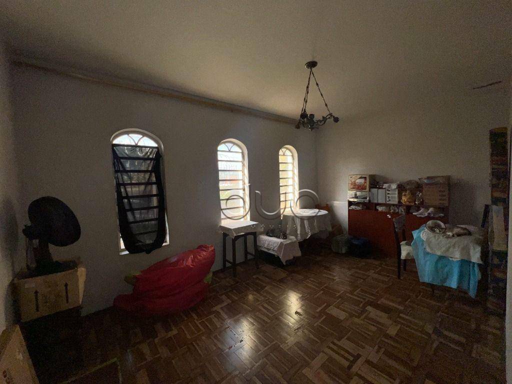 Casa à venda com 3 quartos, 187m² - Foto 4