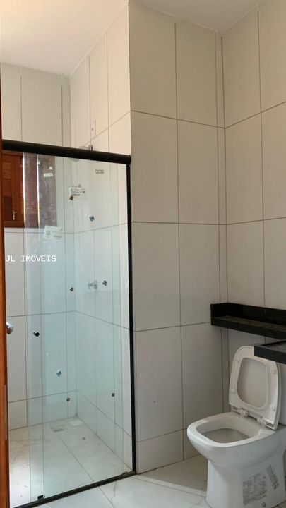 Casa à venda com 2 quartos, 180m² - Foto 13